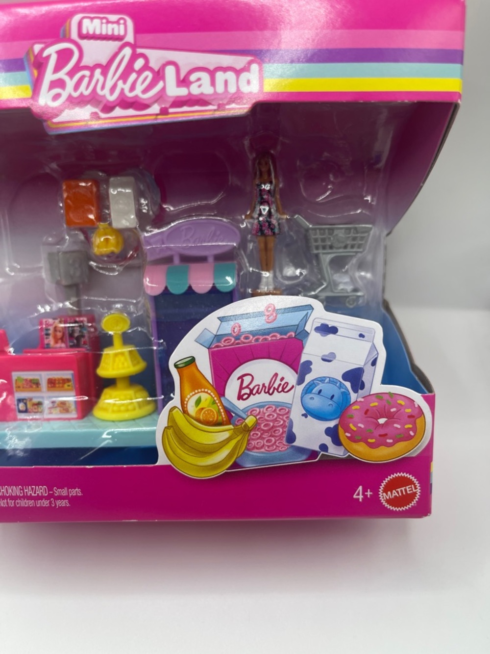 Mini Barbie Land - Picture 10 of 17